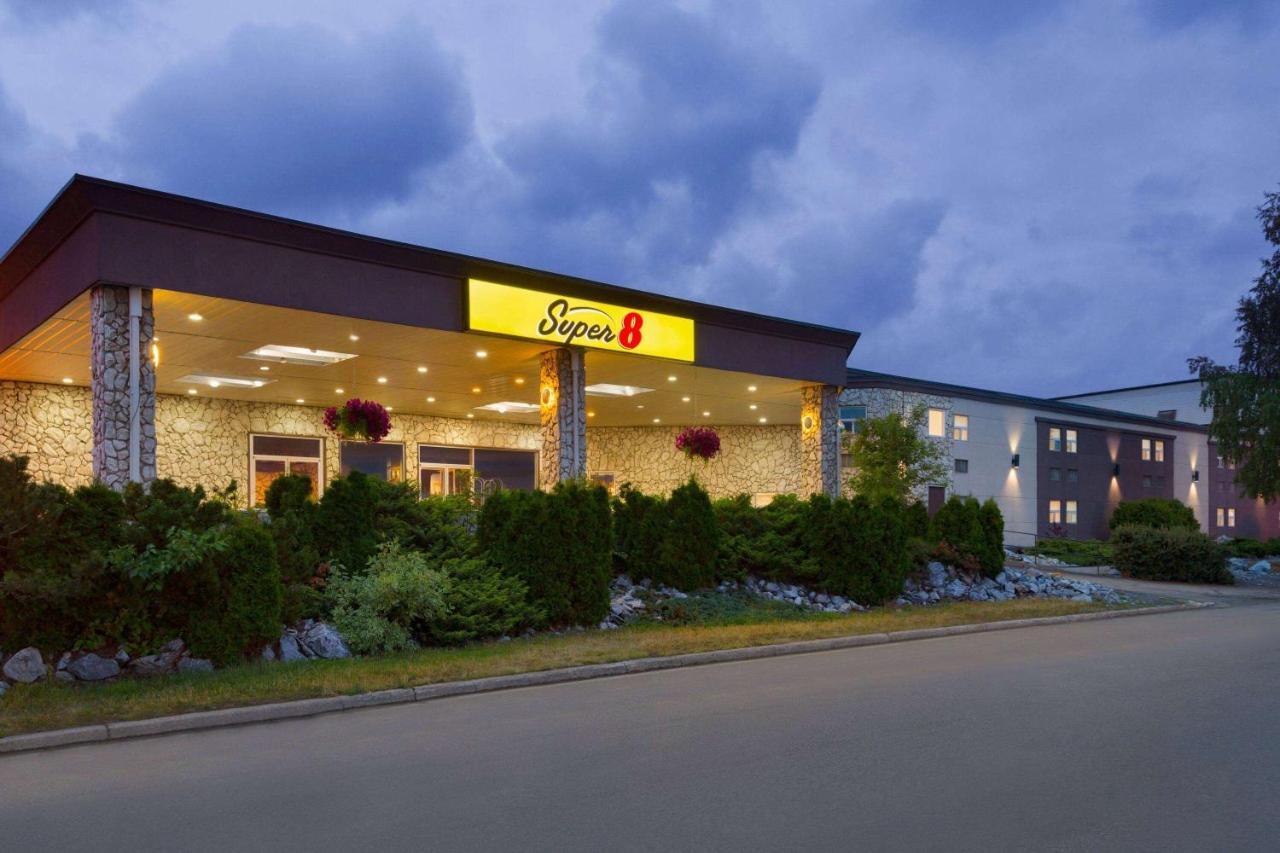 Super 8 By Wyndham Prince George Exterior foto